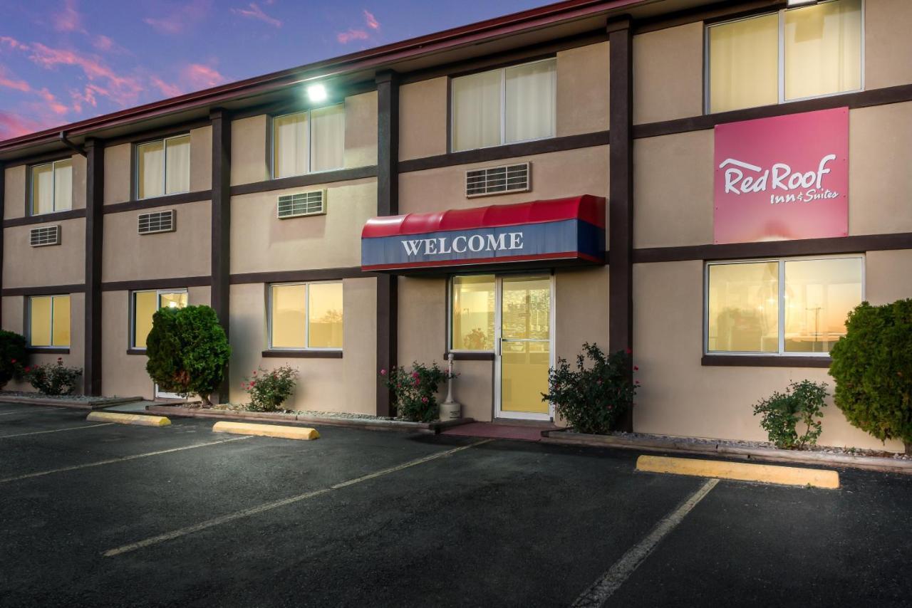 Red Roof Inn & Suites Wapakoneta Экстерьер фото