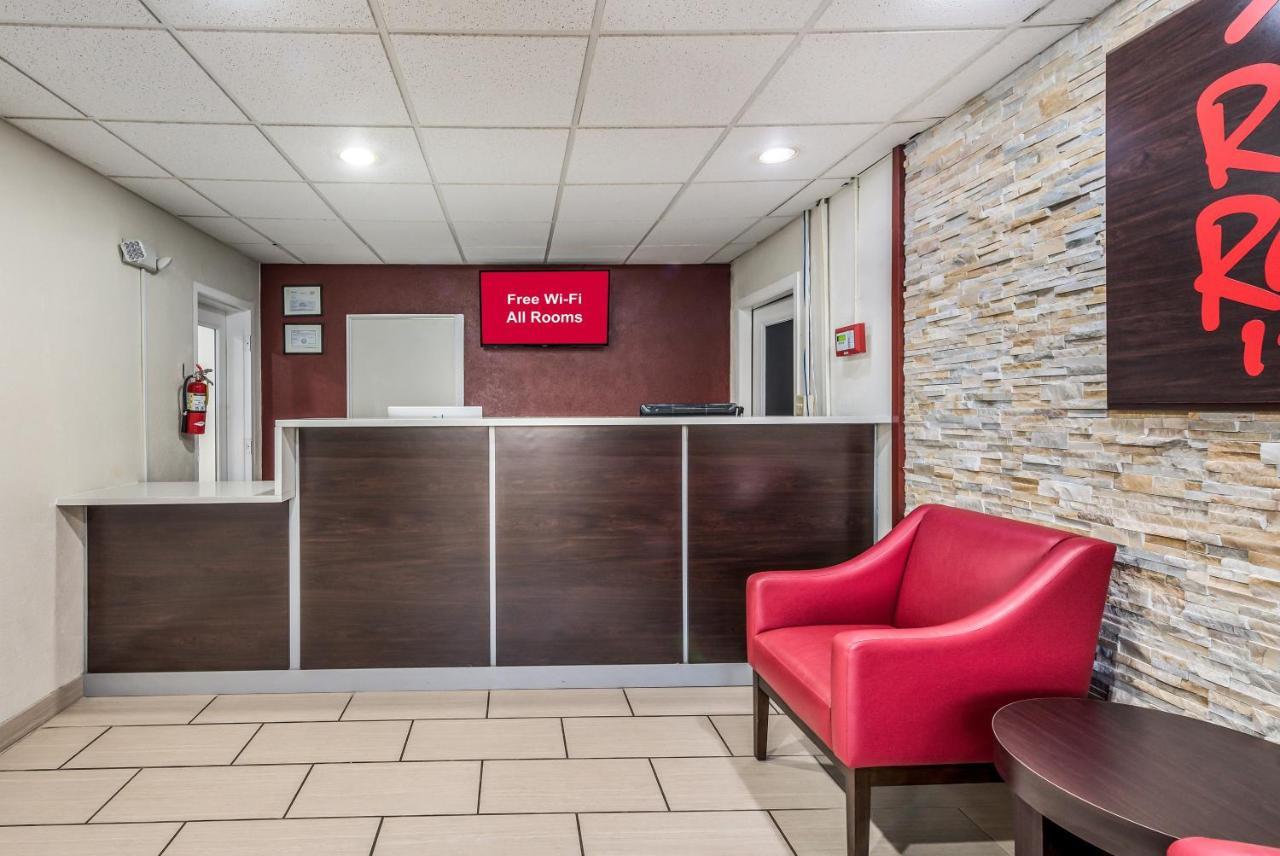 Red Roof Inn & Suites Wapakoneta Экстерьер фото