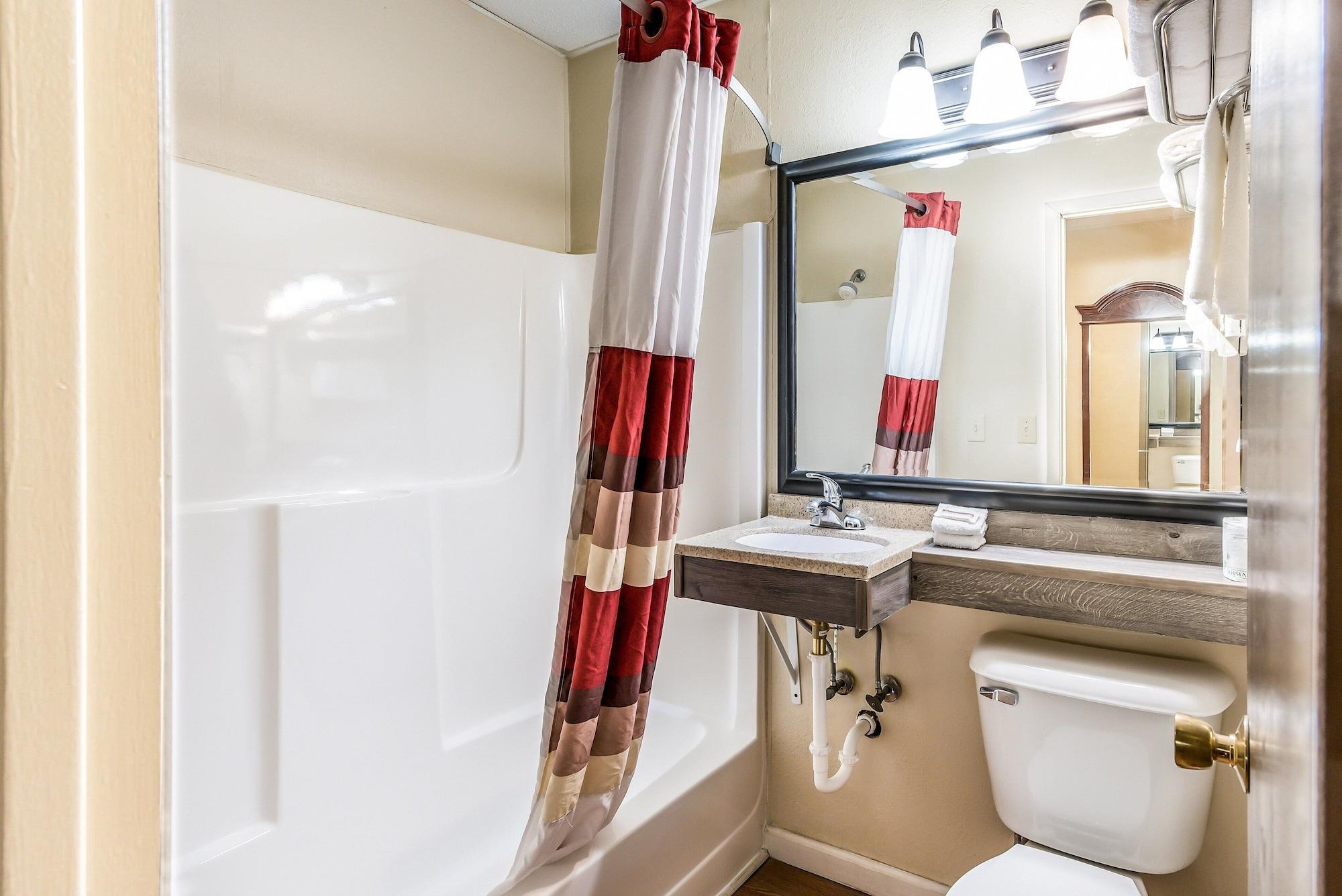 Red Roof Inn & Suites Wapakoneta Экстерьер фото