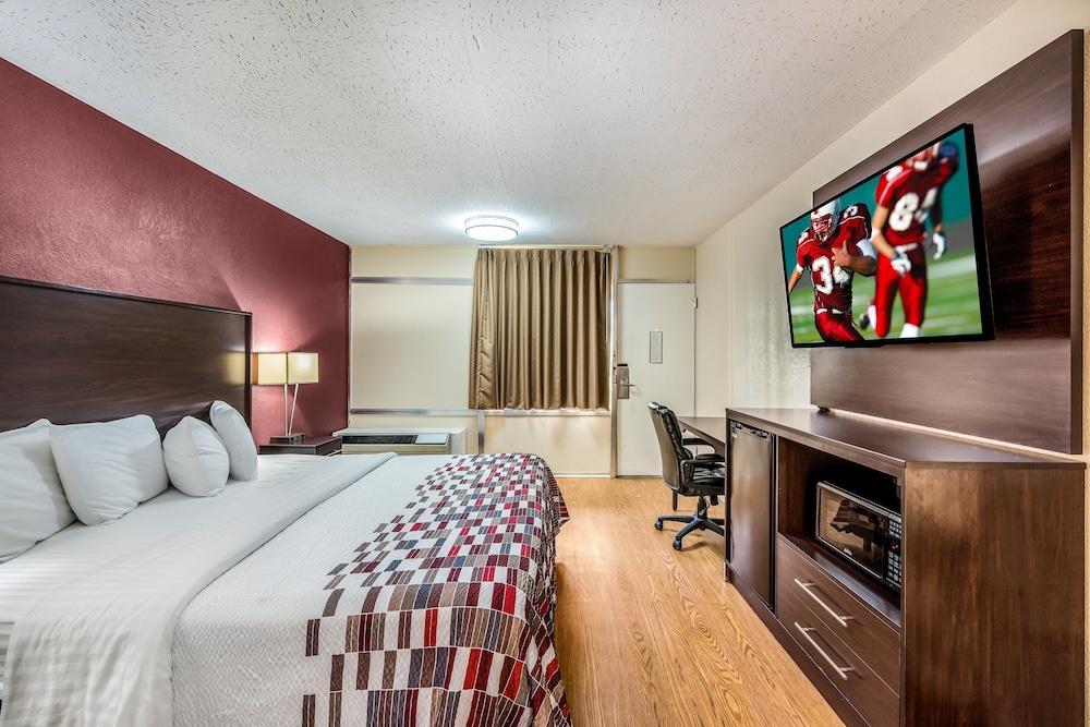 Red Roof Inn & Suites Wapakoneta Экстерьер фото